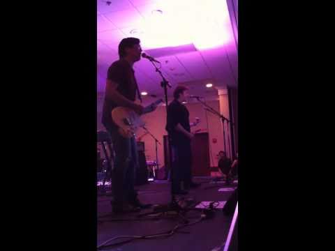 Nuvo Concert in Dallas - Ton Leuy (ทนเลย)