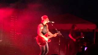 Kip Moore new song 'still my kinda crowd to be hanging 'round'  Washington county fair wi 2015