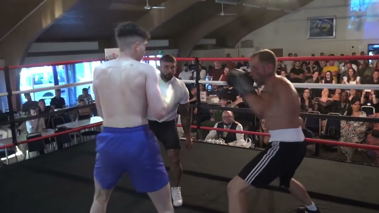 Mixed Combat Promotions Bout 4 David Carpenter Vs Dan Berryman