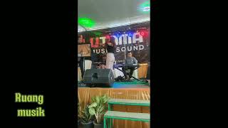 Download Lagu UTAMA MUSIC \ MP3