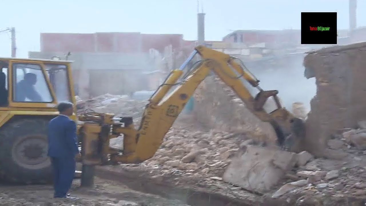 الجزائر - سعيدة |هدم عشرات المساكن بضفاف وادي مولاي العربي خوفا من فيضانه في الفترة الشتوية