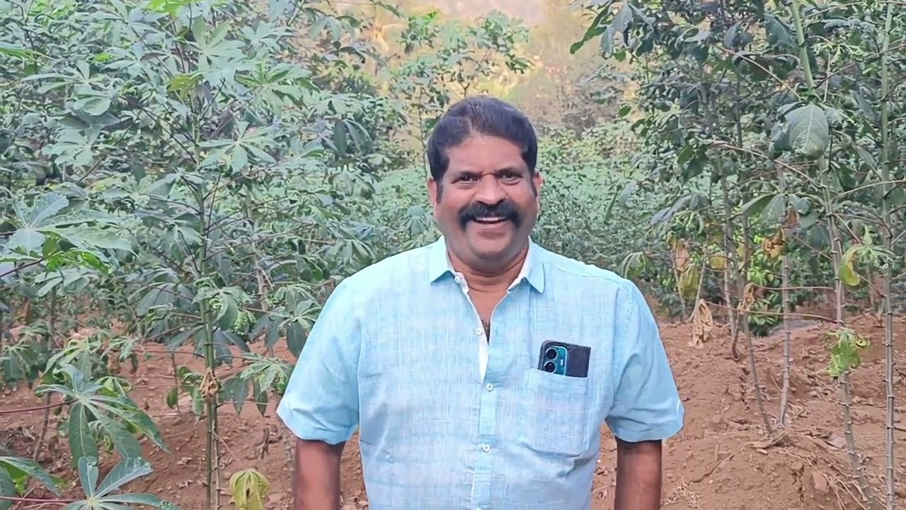 വ്യത്യസ്തമായ രീതിയിൽ കൃഷി ചെയ്യുന്ന കർഷകനായ പ്രിൻസ് കമ്പകത്തുങ്കൽ.