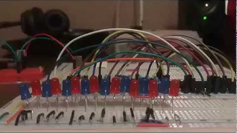 Chasing LEDs Pic microcontroller
