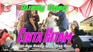 Live show Rusdy Oyag Cinta Hitam