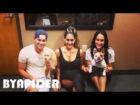 Nikki Bella Family Photos || Father, Mother, Sister, Brother & Spouse!!!