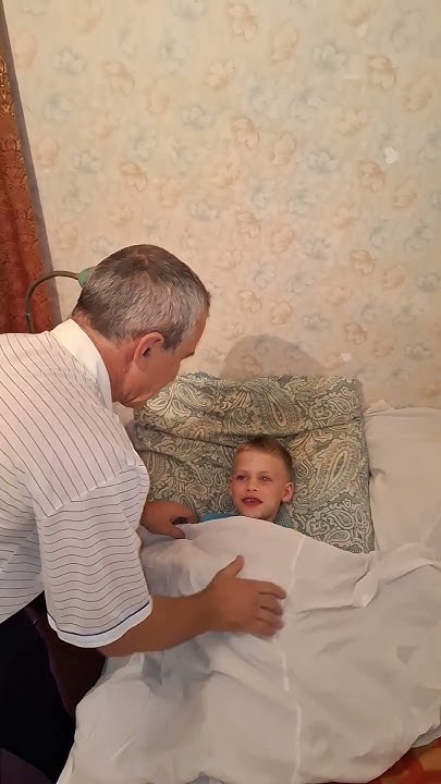 а вам тоже клали на кровать доски, чтоб спину выровнять? я так целый ...