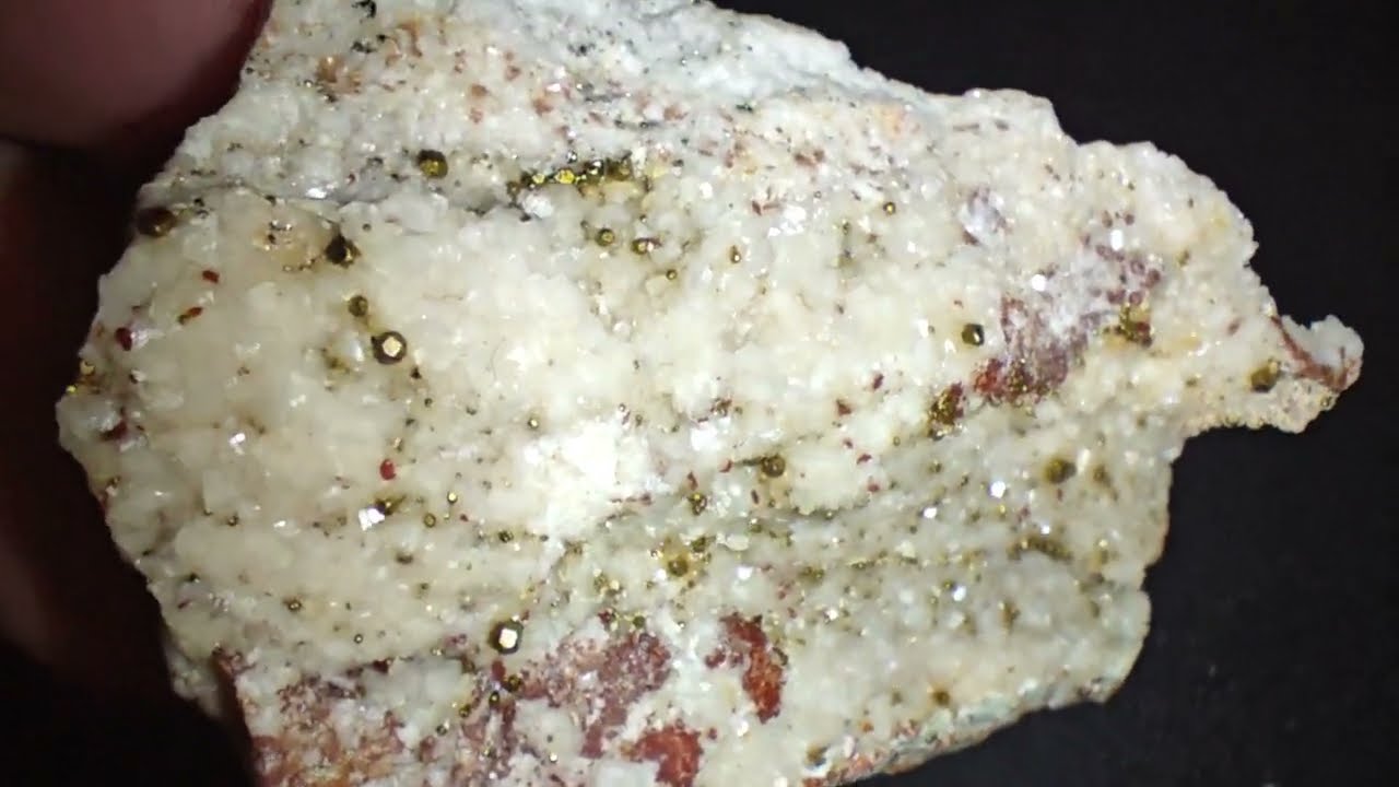 Pirite Dolomite Siderite 