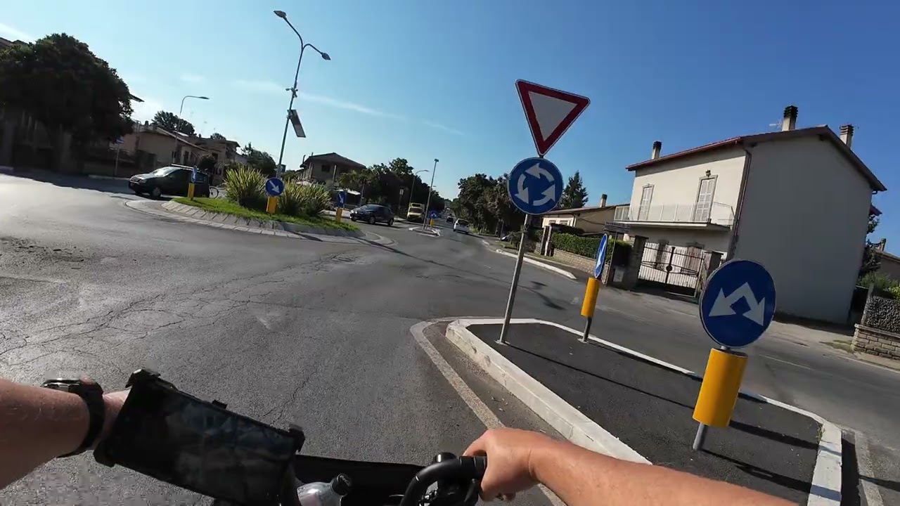 Across Oriolo Roman to Manziana DJI 20240828093502 0003 D