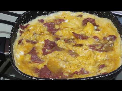 طريقه عمل البيض بالبسطرمة      