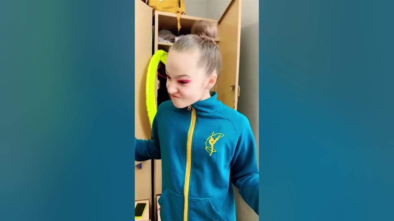 Диас Николь гимнастка