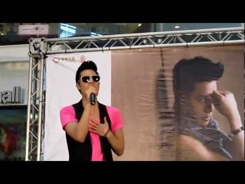 20120701 Nick 周湯豪   麻吉麻吉Live (S.N.G 台中改版簽唱會)