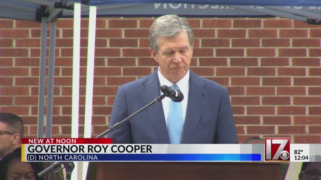 Honoring fallen officers