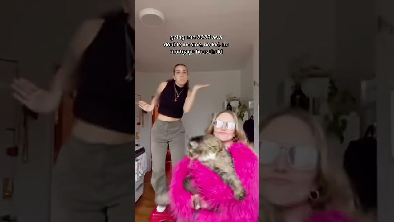 catching flights not baby fever ✈️ 