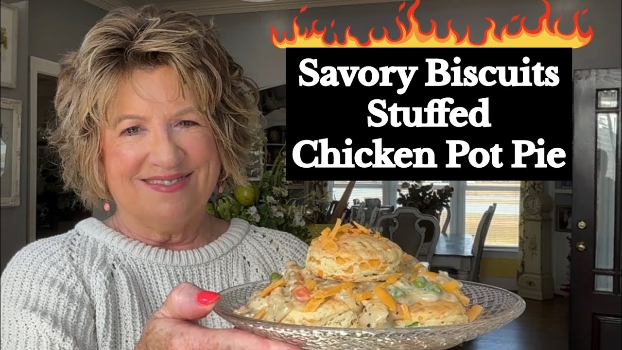 Печенье с начинкой из куриного пирога на сковороде: Южный комфорт!