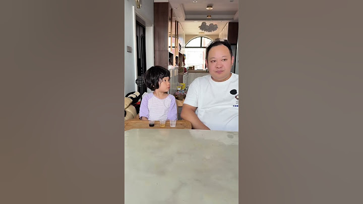 吃个药也得斗智斗勇 吃个药也得斗智斗勇#大眼萌娃 #爸爸带娃 #父女搞笑