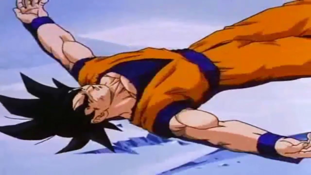 Super 13 golpea a Goku en las bolas. - YouTube