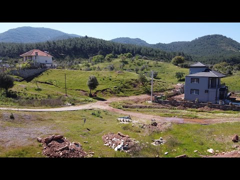Orhanlı köy merkezinde