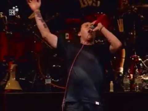 Papa Roach - Between Angels And Insects