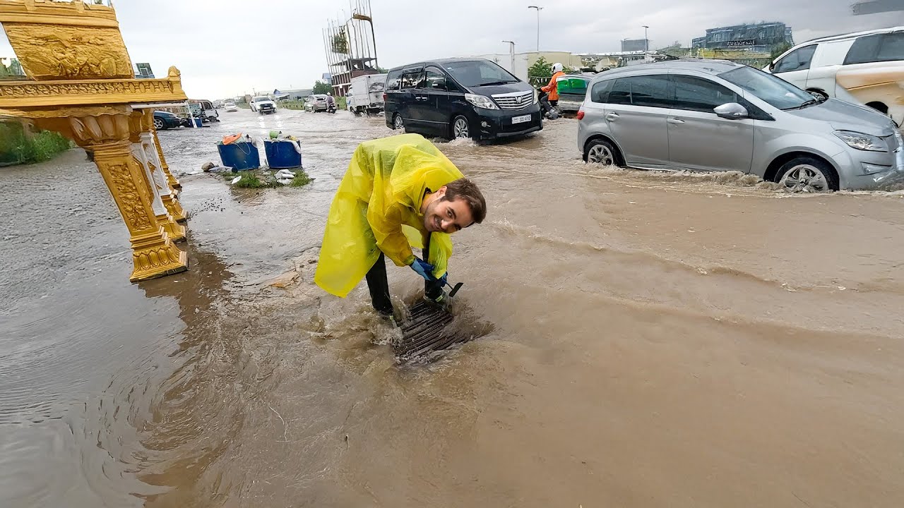 Massive Street Flood Drained by One Hero Drain!