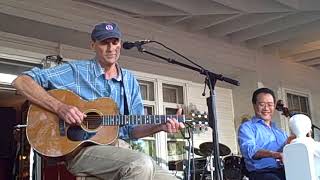 Yo-Yo Ma accompanies James Taylor on Sweet Baby James chords