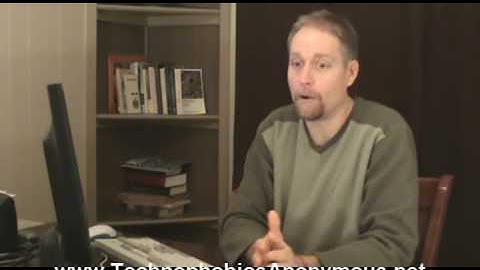 Viruses: Basic computer skills: Video Training (14 of 24)