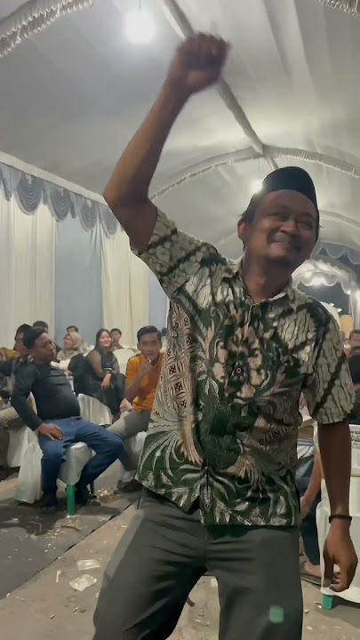 Ora iso ninggal circle ngene ki bwang masio ngglepot ra karu-karuan hahahahahaha #nopiliterasi