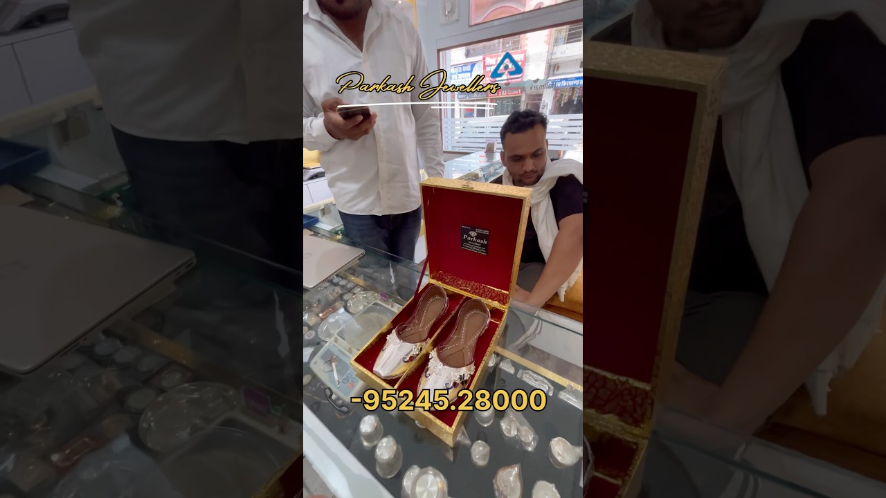 Customised Silver Jutti Design 