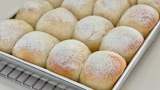 Soft And Fluffy Milk Buns 松软牛奶面包 | Kathrine Kwa
