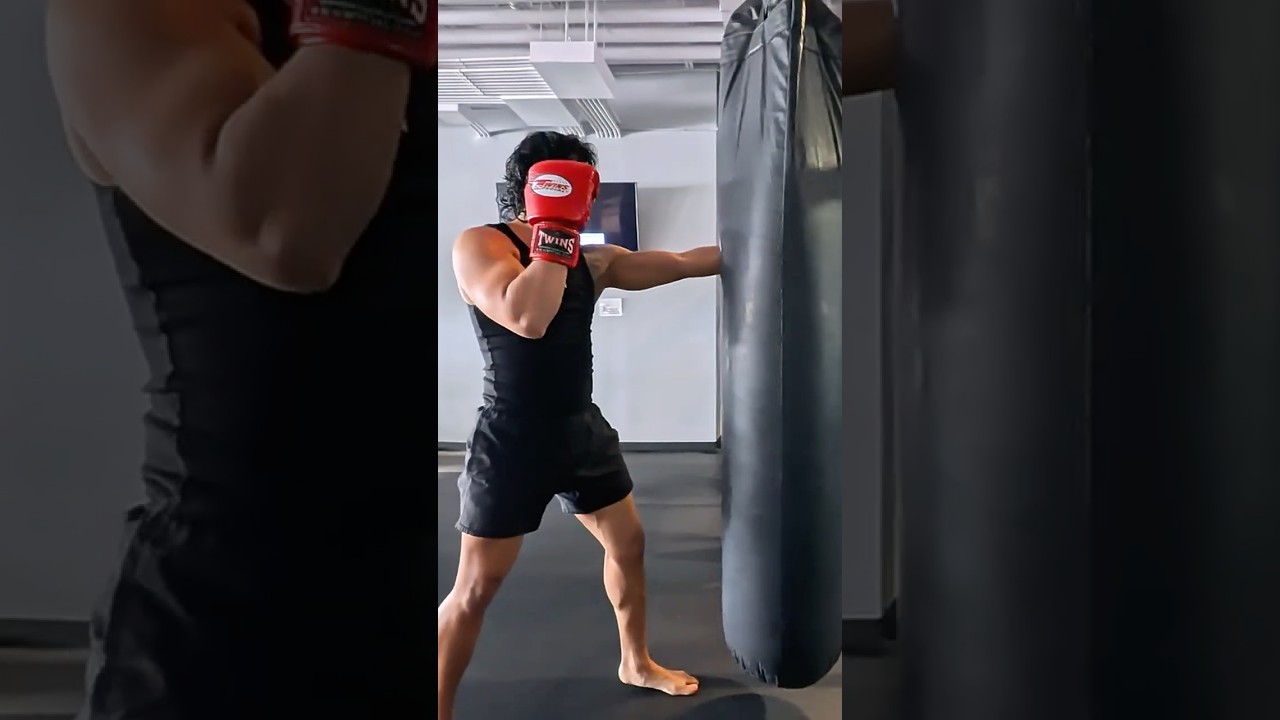 Muay Thai Combo #3 | Jab to Elbow