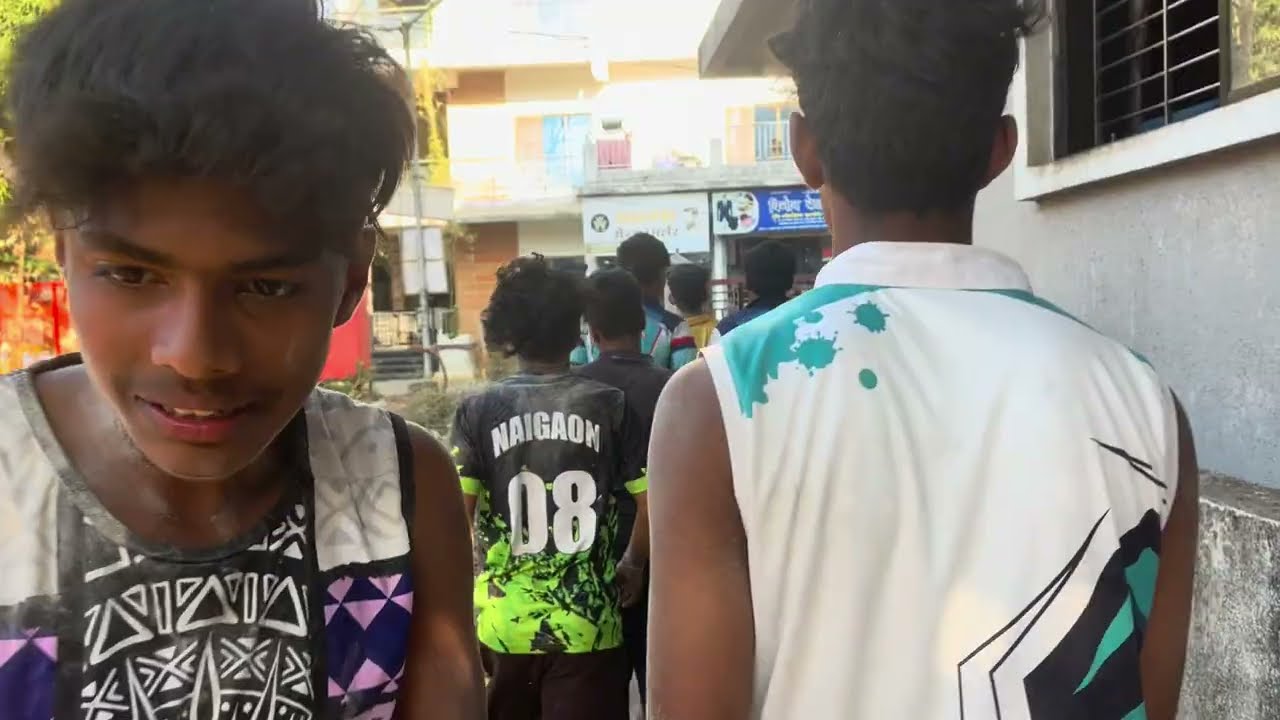 आज कोंबर होळी होती बघा कस आणला एरंड मुलांनी 🙏🏻