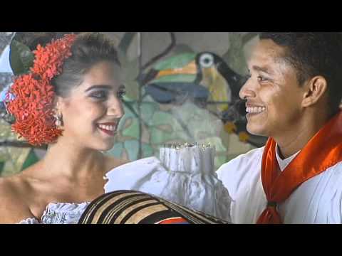 Marcela Davila Marquez - Reina del Carnaval de Bar...