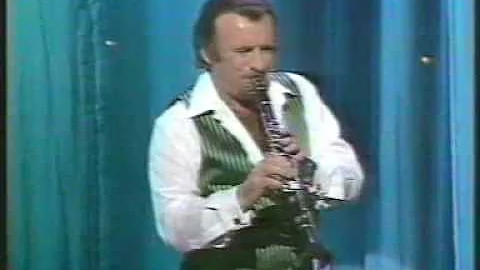 Stranger on the shore ~ Acker Bilk (1961)