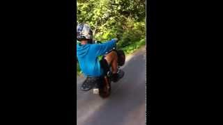honda monkey wheelie 100m