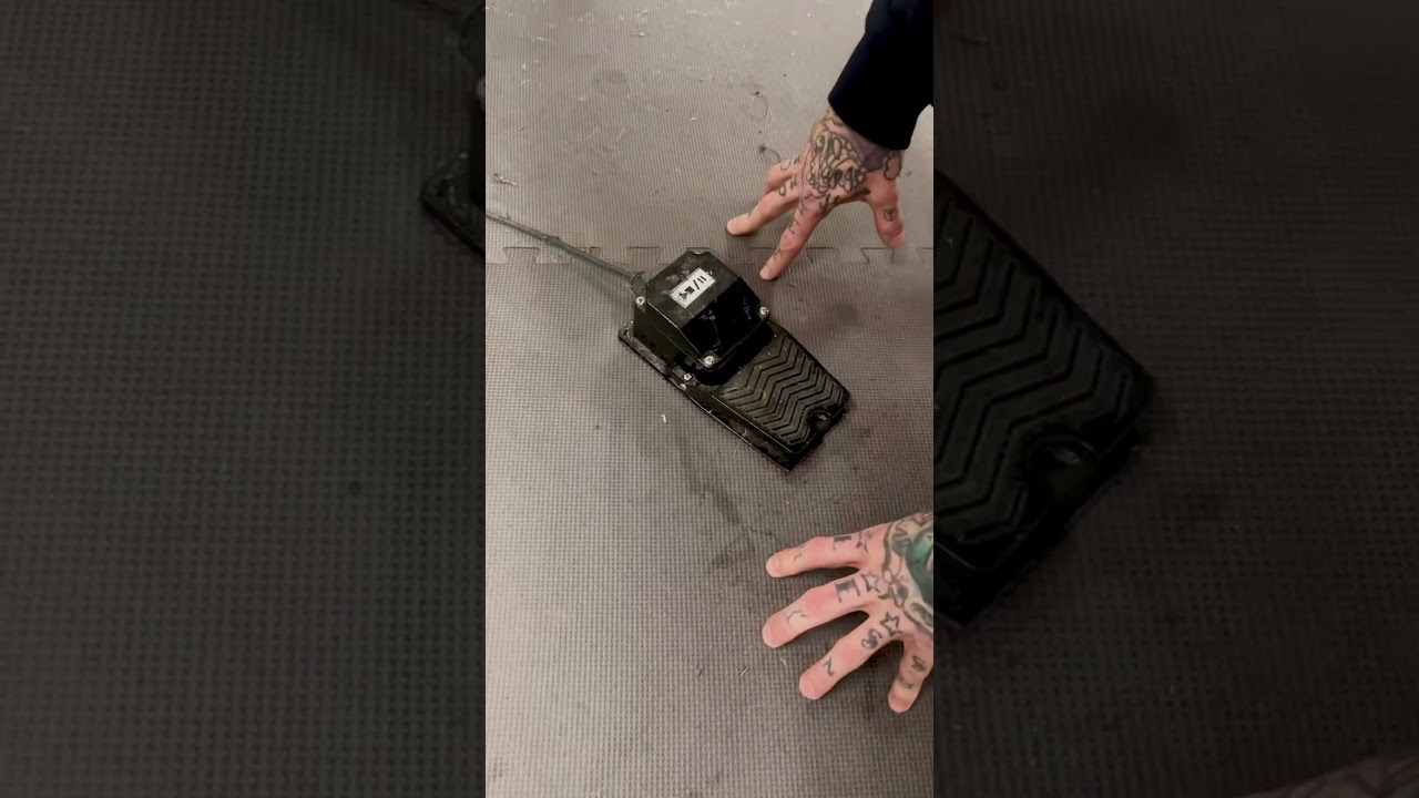 ROQ Tips: How to keep Your foot petal in place while your printing 💚🤘 