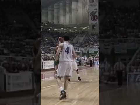 Sabonis with eyes in the back of his head 🤯 #FIBAWC