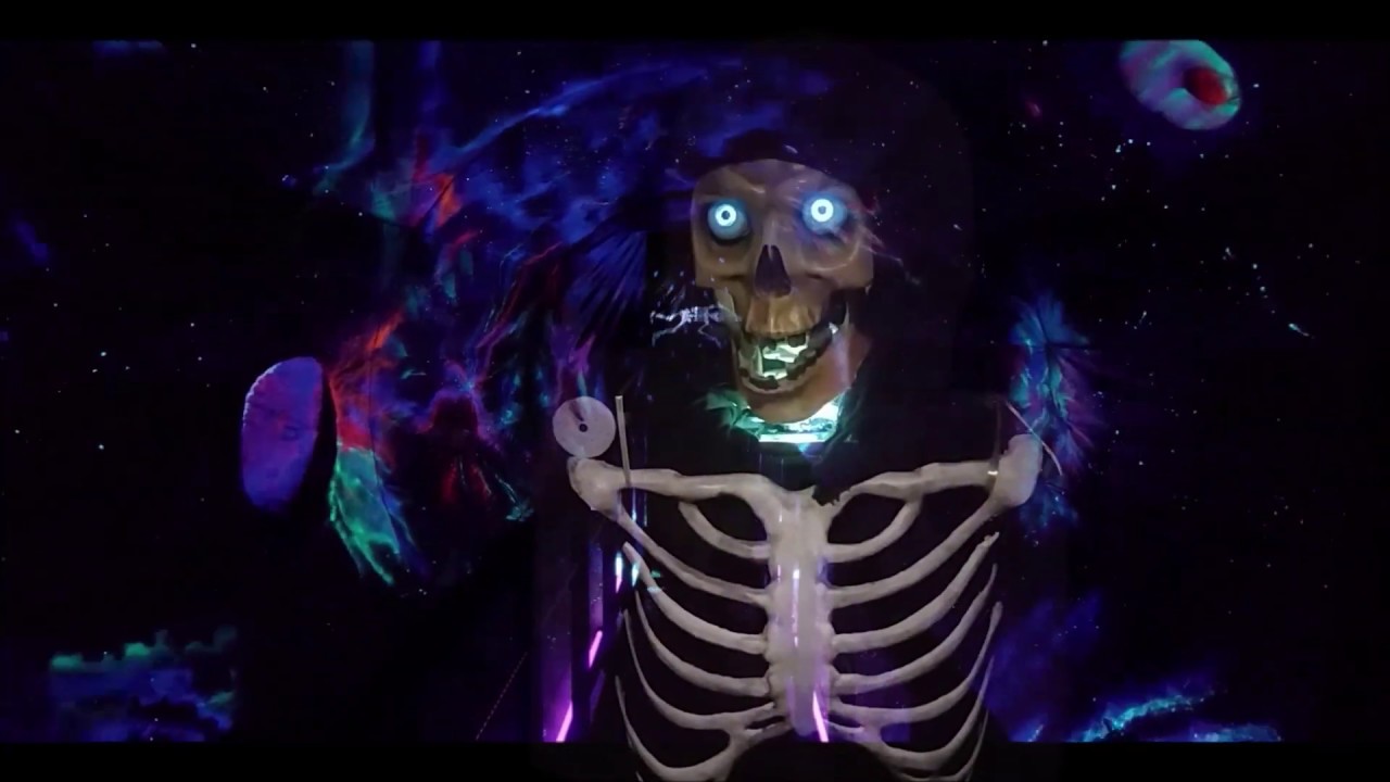 Spacewalk: A rotating (Vortex) tunnel you can walk through.