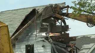 Camden Demolishes Derelict Houses to Reduce Crime