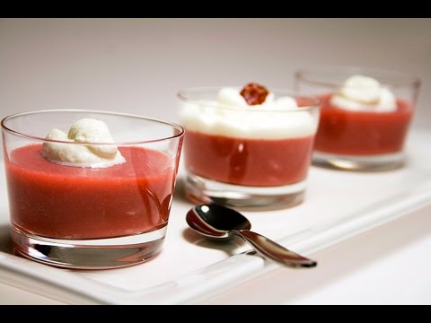 molecular-gastronomy---strawberry-verrine
