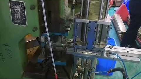 Square Top Automatic Press Feeder & Collecter