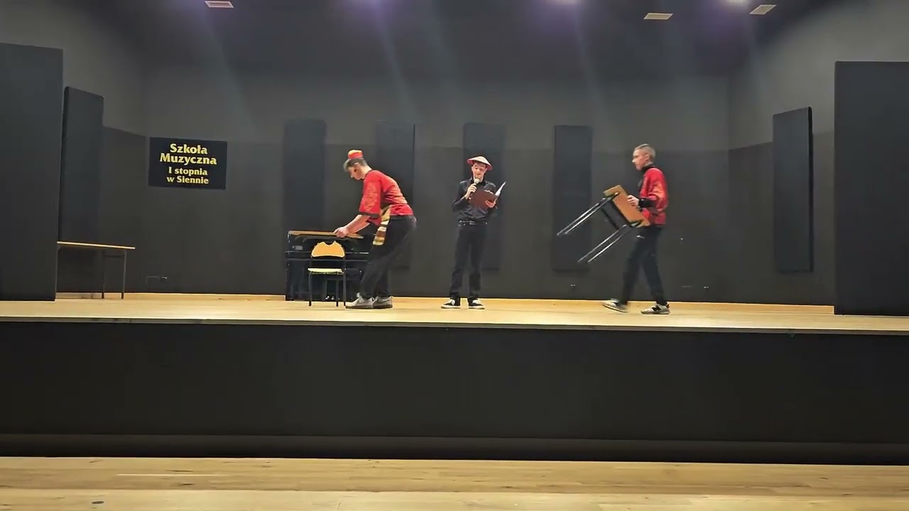 Dzień Języków w LO Sienno klasa 2B LO