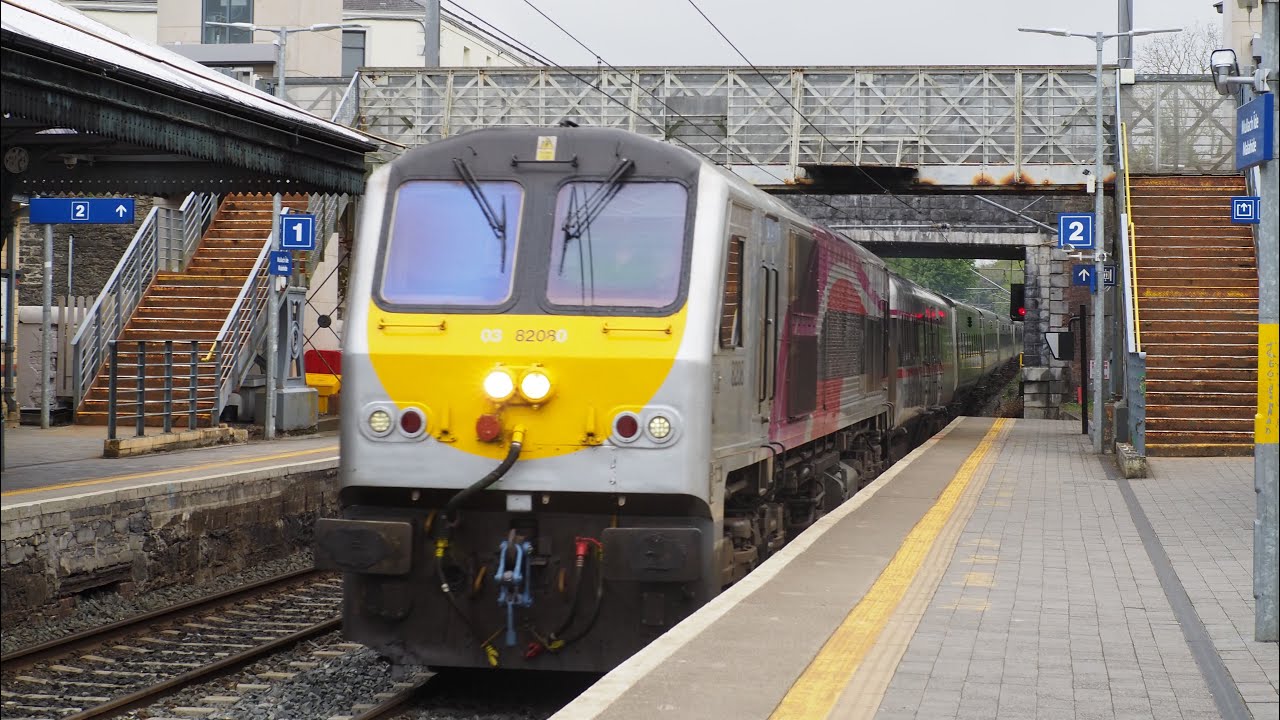 Iarnrod Eireann / Irish Rails 071 Class 208 on Enterprise Malahide
