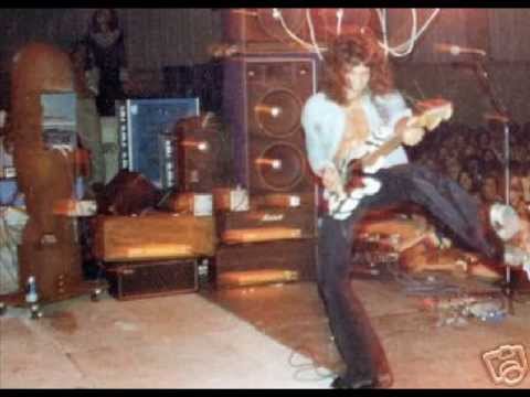 eddie van halen isolated unchained van halen somebody get me a doctor 76 demo zero doovi eddie van halen isolated unchained van halen somebody get me a doctor 76 demo zero doovi