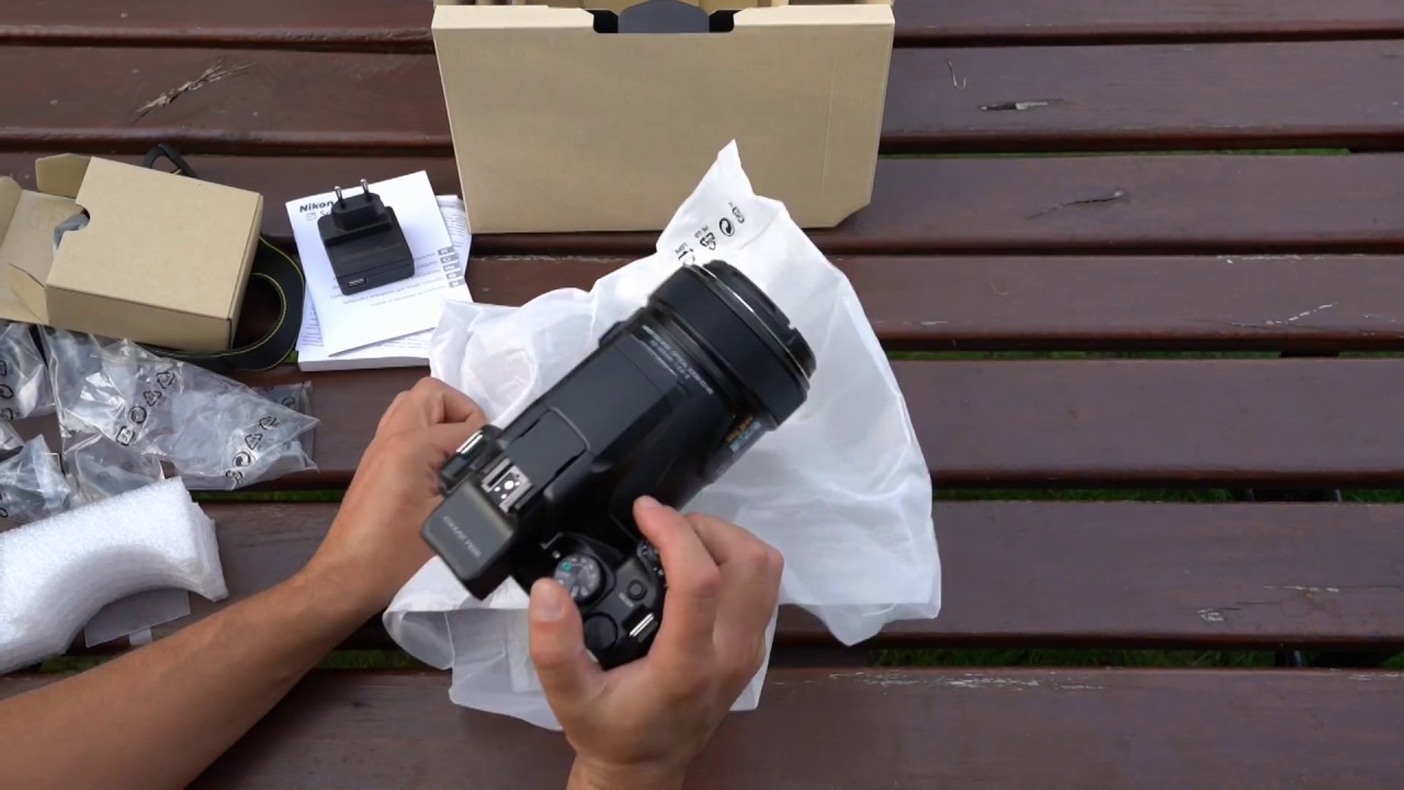 Nikon Coolpix P1000 (VQA060EA) - купить фотоаппарат: цены, отзывы