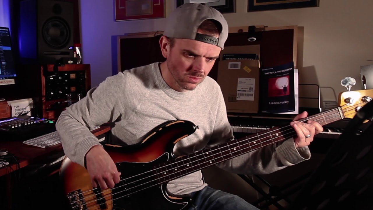 Vintage Icon VJ74 Fretless Jazz Bass - YouTube