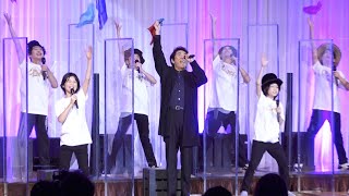 市村正親、長男・優汰とミュージカル初共演で熱唱　親指立て笑顔「最高！」 篠原涼子と離婚発表後初の公の場　ミュージカル『オリバー！』歌唱披露イベント