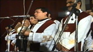 طاى شورى والهيتنيات - خوروس الاكليريكية بقيادة المعلم ابراهيم عياد - قداس عيد القيامة 1991