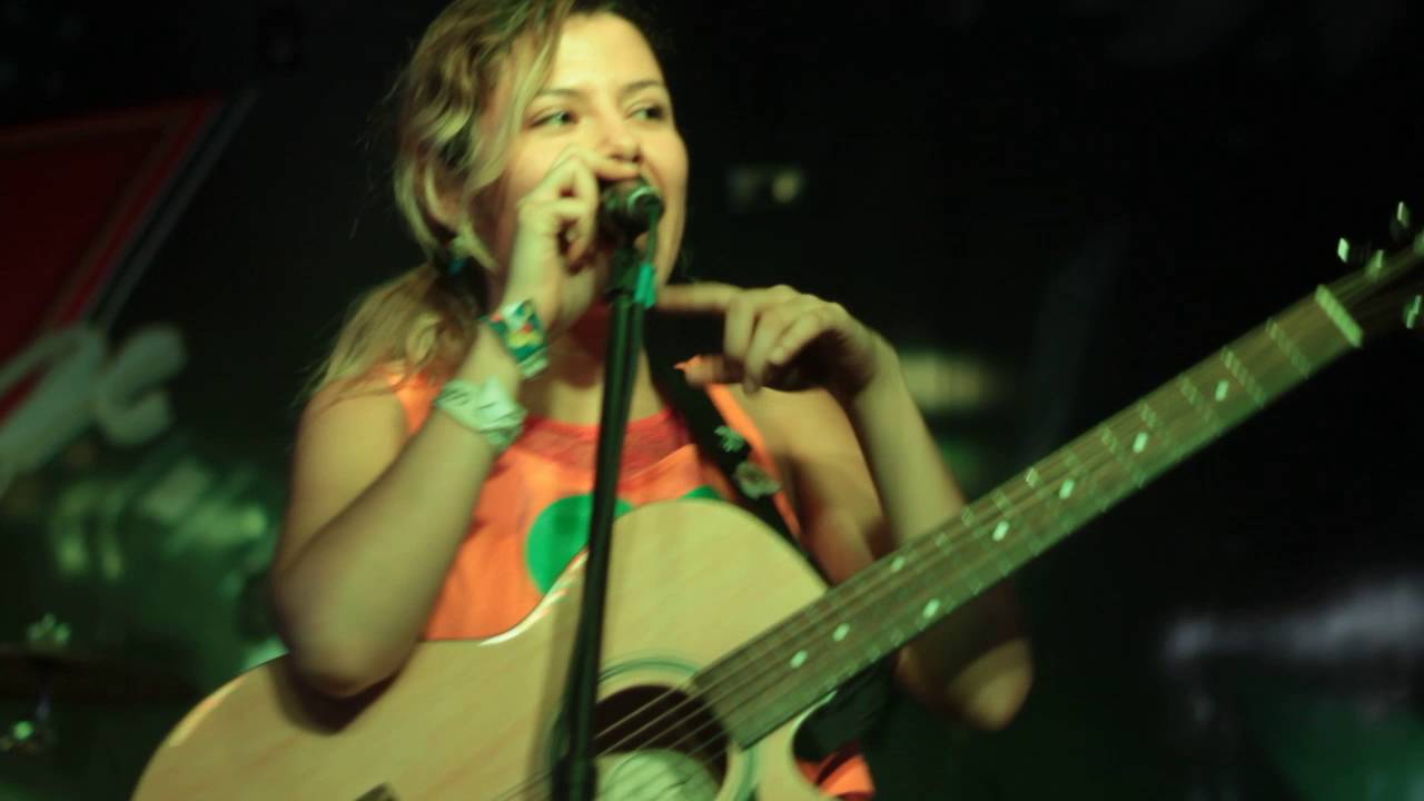 Tlalli Roots Band live at B Ryder's Bar