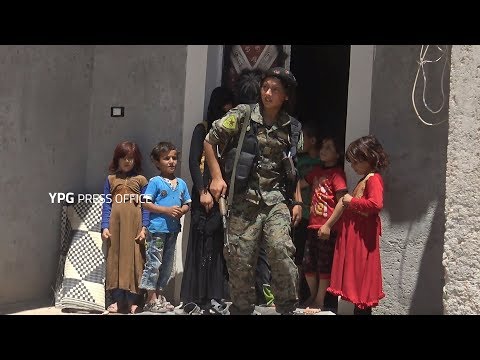 Rizgarkirina bajaroka Mansûra li rojhilatê Tebqa (03-06-2017)
