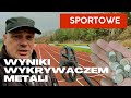 Sportowe wyniki z wykrywaczem metali, czyli poszukiwania monet na obiekcie sportowym.
