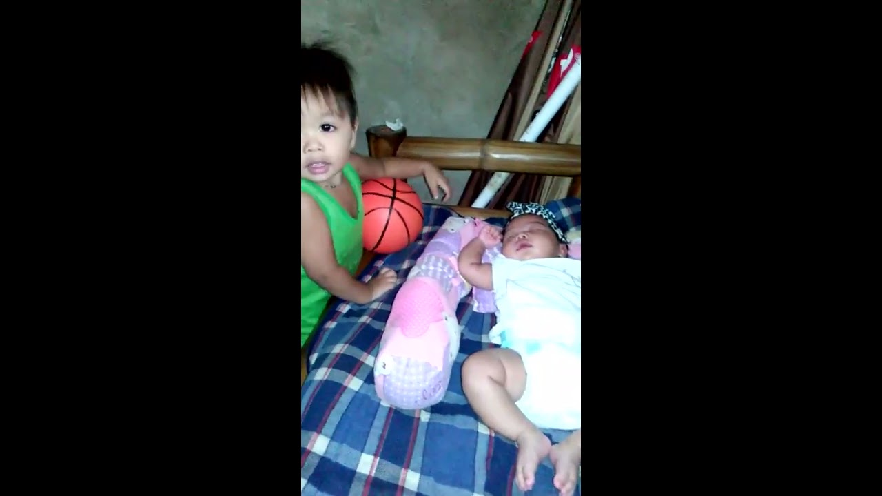 Elchie Zeus Playing basketball